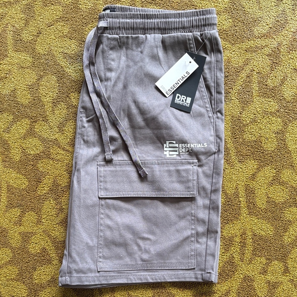 Essentials Dept Shorts - Size Medium